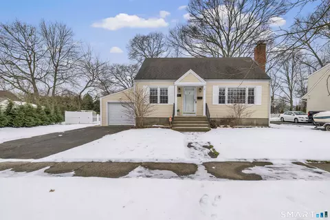 115 Spring St, Stratford, CT 06614