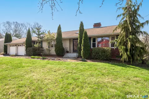 33 Ash Rd, South Windsor, CT 06074