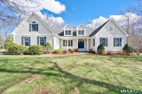 36 Ellridge Pl, Ellington, CT 06029