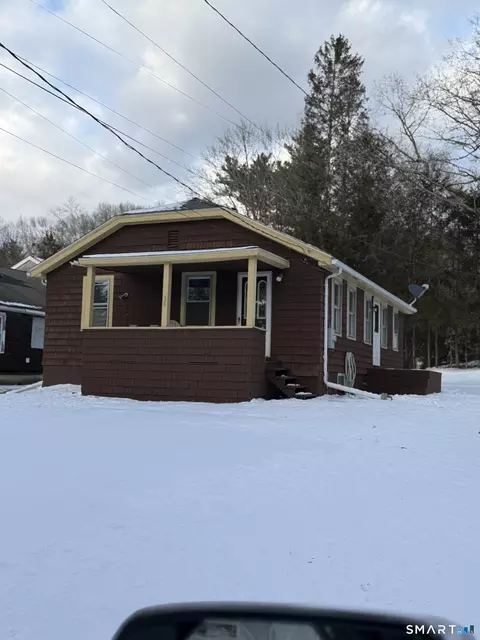 58 Killingly Ave, Putnam, CT 06260