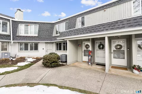 18 Chapel St #D, Milford, CT 06460