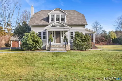 98 Comstock Hill Ave, Norwalk, CT 06850