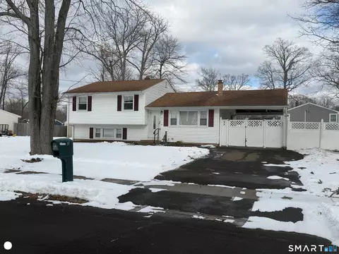 2 Bruce Ln, Wallingford, CT 06492