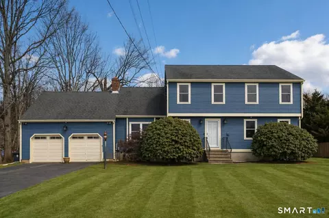 26 Pent Rd, Branford, CT 06405