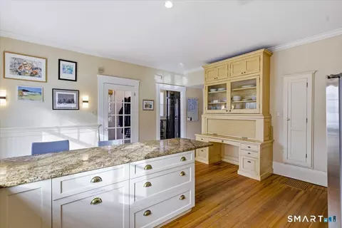 Kitchen - 144 Edgehill Rd, Hamden, CT 06517 photo 3 of 3