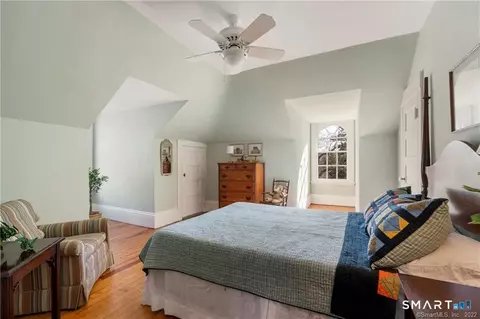 Bedroom - 144 Edgehill Rd, Hamden, CT 06517 photo 6 of 6