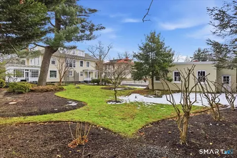 Exterior - 144 Edgehill Rd, Hamden, CT 06517 photo 3 of 7