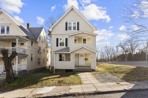 55 Plaza Ave, Waterbury, CT 06710