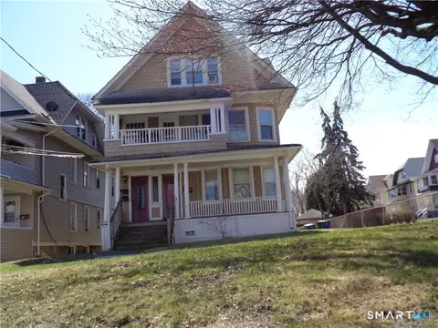 1662 Boston Ave, Bridgeport, CT 06610