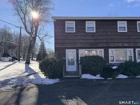 148 Westbury Park Rd #A, Watertown, CT 06795