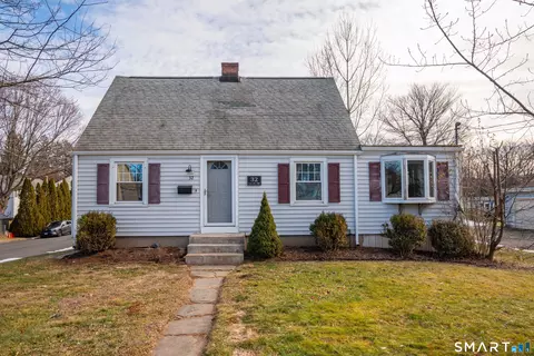 32 Flagler St, Newington, CT 06111