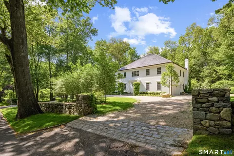 200 Long Meadow Rd, Fairfield, CT 06824