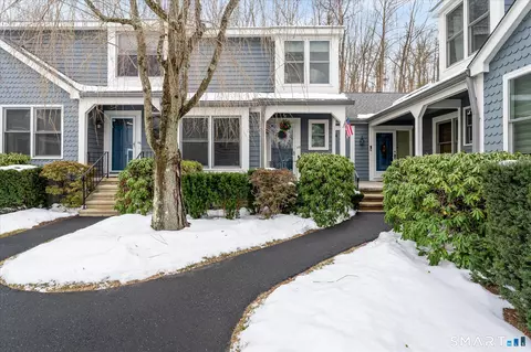 115 Fawn Ridge Ln #115, Norwalk, CT 06851