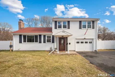 304 Cooke St, Plainville, CT 06062