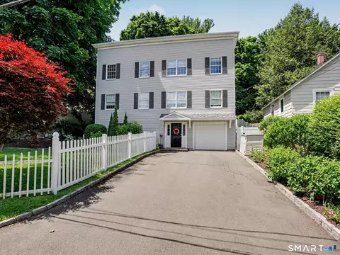 26 Abbott Ave, Ridgefield, CT 06877