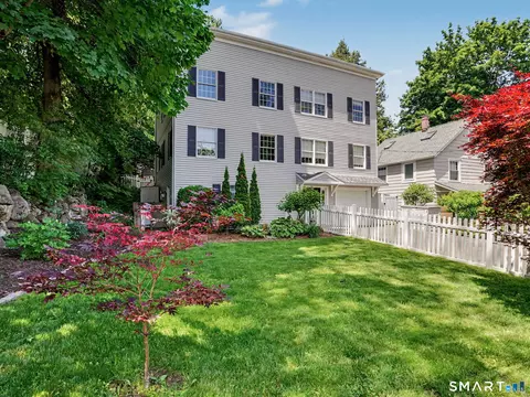 26 Abbott Ave, Ridgefield, CT 06877