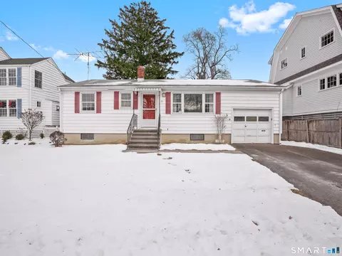 139 James St, Fairfield, CT 06824