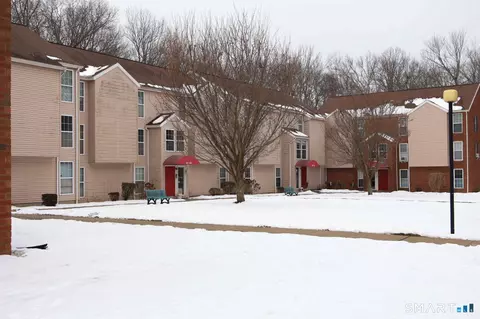 45 Heather Rdg #45, Shelton, CT 06484