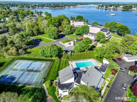 203 Turtle Bay Dr #203, Branford, CT 06405