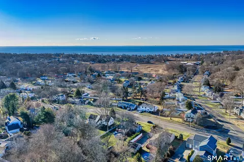234 Pond Point Ave, Milford, CT 06460