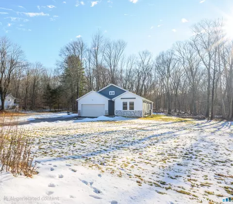 99 Old Canterbury Tpke, Norwich, CT 06360