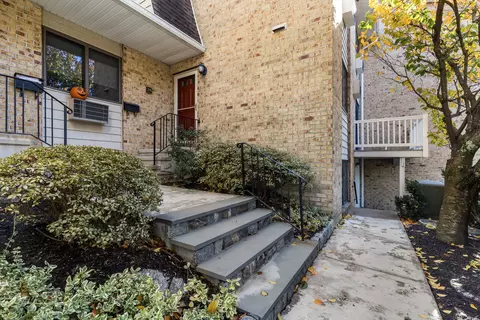 180 Glenbrook Rd #35, Stamford, CT 06902
