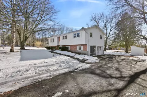 1 Winfield Ave, Wolcott, CT 06716