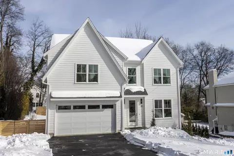 10 Wakenor Rd, Westport, CT 06880