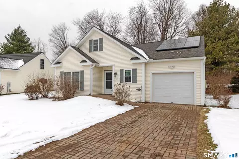 7 Sherwood Ct #7, Portland, CT 06480