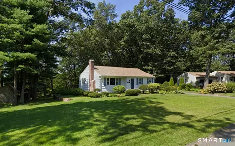 62 Cianci Dr, Southington, CT 06489