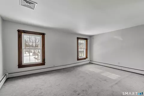 Bedroom - 392 Boston Neck Rd, Suffield, CT 06078 photo 6 of 6