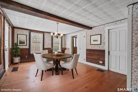 Dining - 392 Boston Neck Rd, Suffield, CT 06078 photo 3 of 4