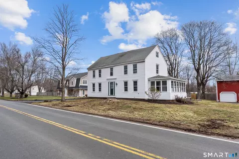 Exterior - 392 Boston Neck Rd, Suffield, CT 06078 photo 5 of 6