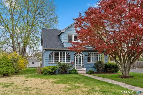 20 Cortland St, West Hartford, CT 06110
