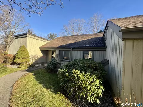 238 Heritage Vlg #A, Southbury, CT 06488