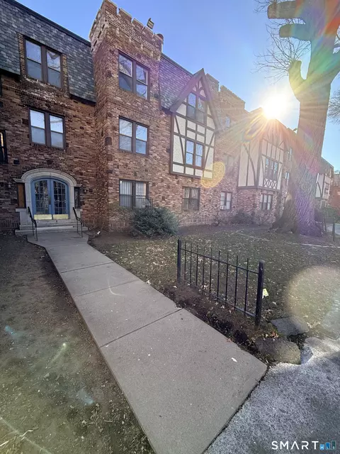 16 Townley St #C3, Hartford, CT 06105