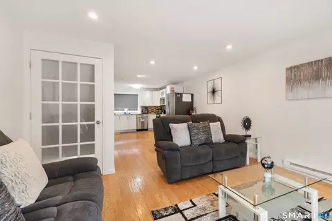 1235 East St #B, New Britain, CT 06053