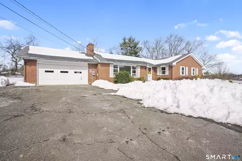 3 Hunt Club Ln, Westport, CT 06880
