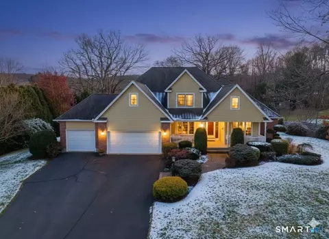 175 Blue Ridge Dr, Vernon, CT 06066