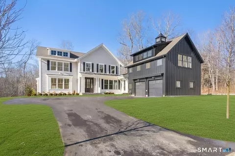 23 Sheep Pasture Rd, Madison, CT 06443