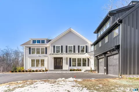 23 Sheep Pasture Rd, Madison, CT 06443