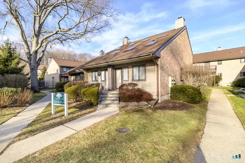 2437 Bedford St #H4, Stamford, CT 06905