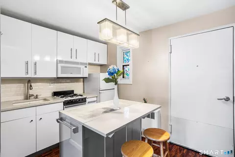 700 Summer St #6G, Stamford, CT 06901