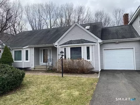 315 Aspetuck Trl #315, Shelton, CT 06484