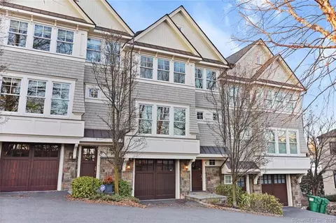 177 Railroad Ave #C, Greenwich, CT 06830