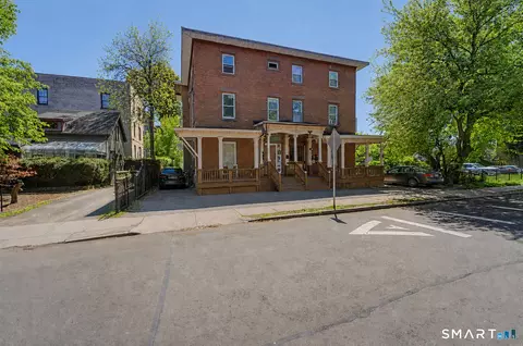 15 Townley St, Hartford, CT 06105