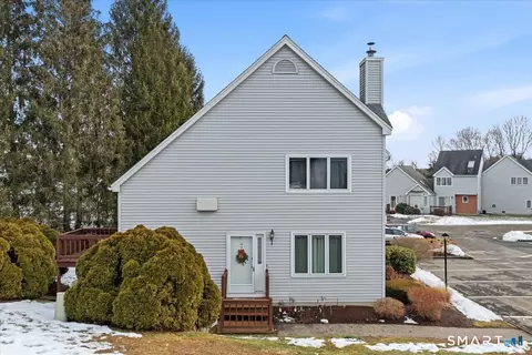 51 Eastbrook Hts #D, Mansfield, CT 06250