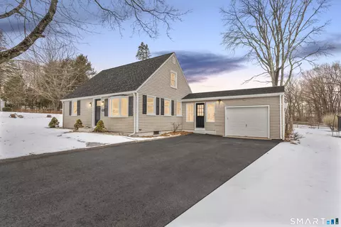 244 Curtiss St, Southington, CT 06489