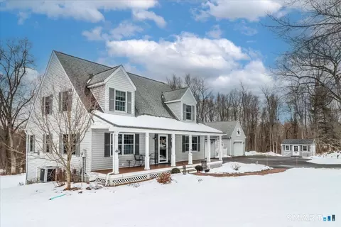 55 Washington Ridge Rd, New Milford, CT 06776