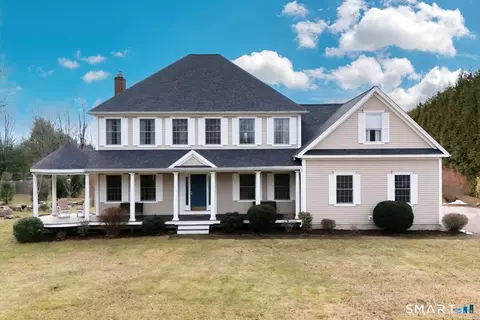 47 East St, Hebron, CT 06248